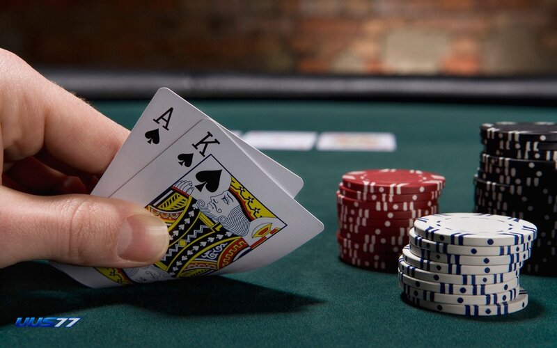 uus77 Card Games - Blackjack and How Betting Tables Operate